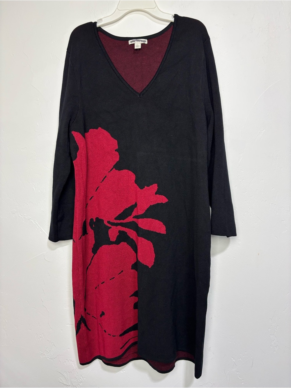 Cato Women's XL Black Red Floral Knit V-Neck 3/4 Sleeve Knee Shift Dress